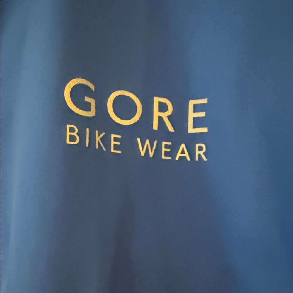 Gore Bike Wear Men’s XL Raincoat - Picture 2 of 8